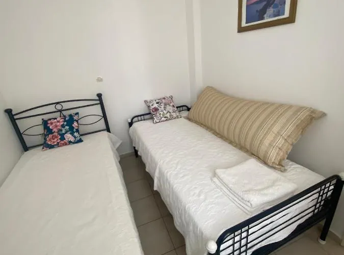 Aeolos Apartments